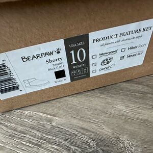 Bearpaw shorty Size 10 Women - worn once